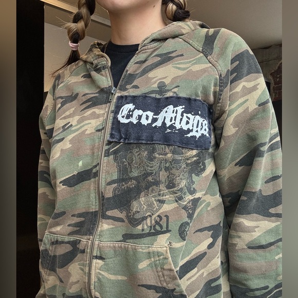 Jacket - Picture 12 of 15